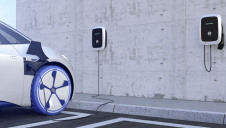 VW is creating a portfolio of power tariffs, charging stations and stationary and mobile storage solutions to increase the appetite for its EV models